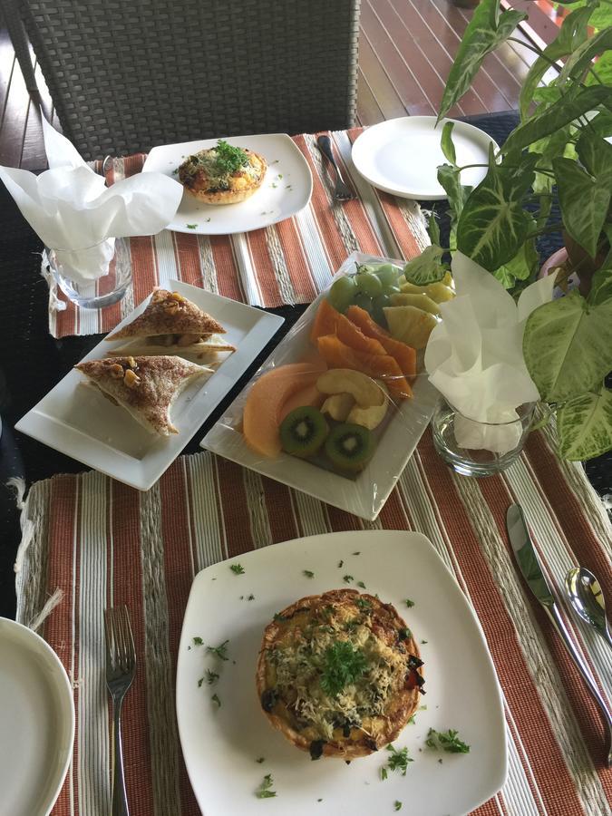 Manor Bed & Breakfast